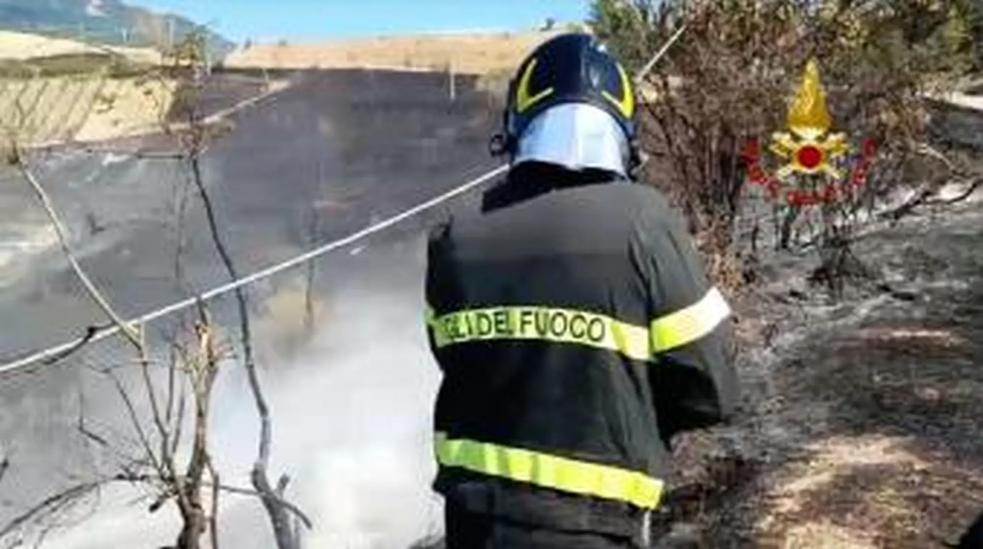 Inaugurazione nuovo mezzo di soccorso antincendio boschivo