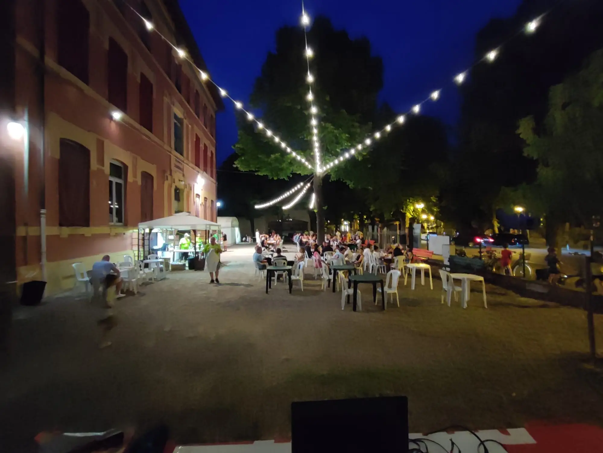 Esibizione scuola di ballo Corazon Latino Dance School