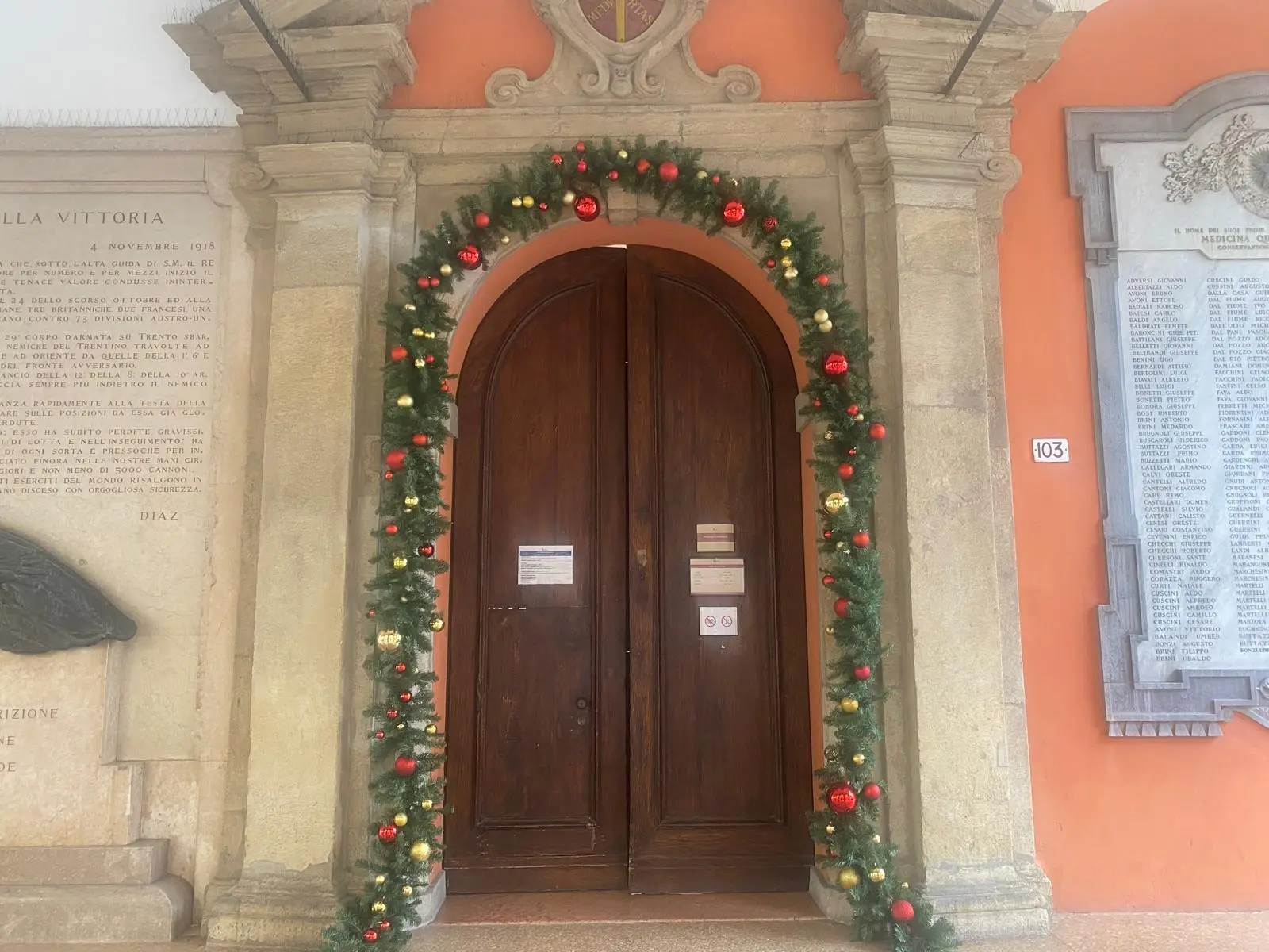 Festività natalizie, orari di apertura 