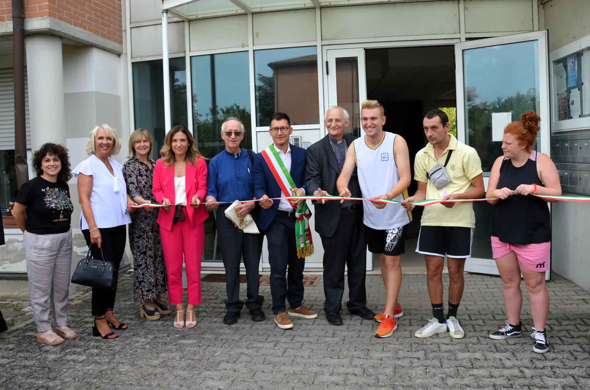 Inaugurati a Medicina i nuovi appartamenti del progetto 